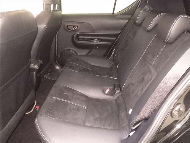 Toyota AQUA 2018 7850602-7