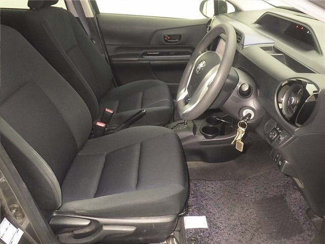 Toyota AQUA 2016 7850604-5