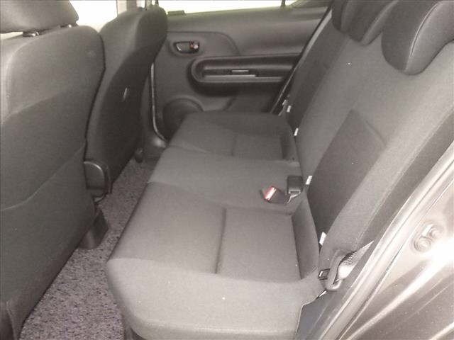 Toyota AQUA 2016 7850604-7