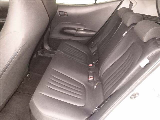 Toyota AQUA 2022 7850605-7