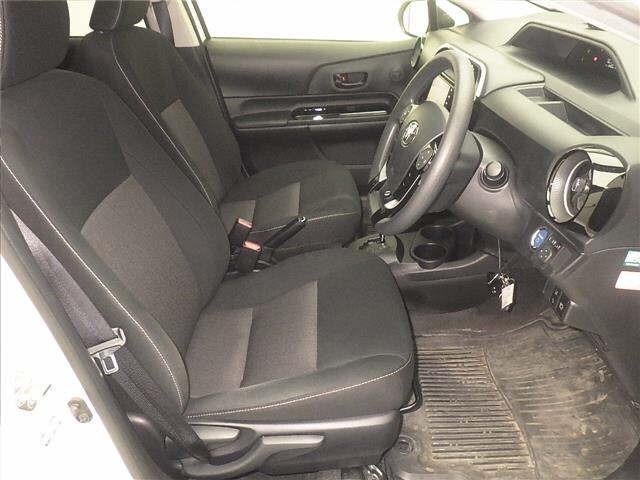 Toyota AQUA 2021 7850607-5