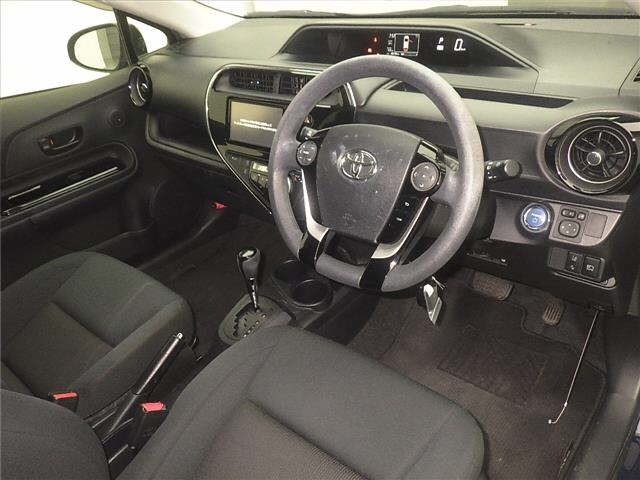 Toyota AQUA 2017 7850608-3
