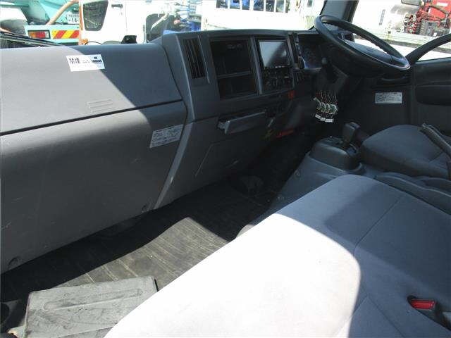 Nissan ATLAS 2012 7849713-4