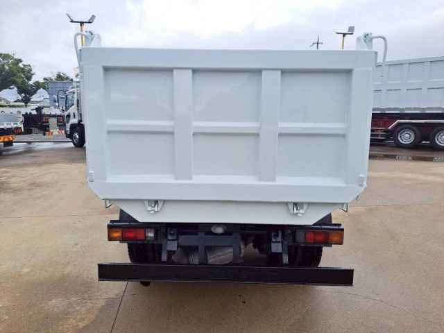 Mitsubishi CANTER 2013 7850628-4