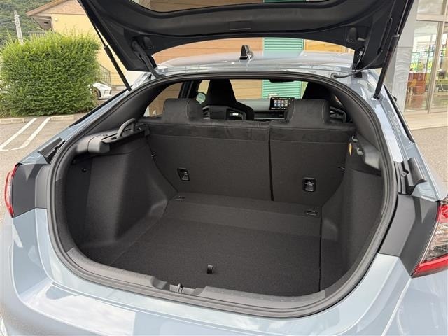 Honda CIVIC 2025 7850540-10