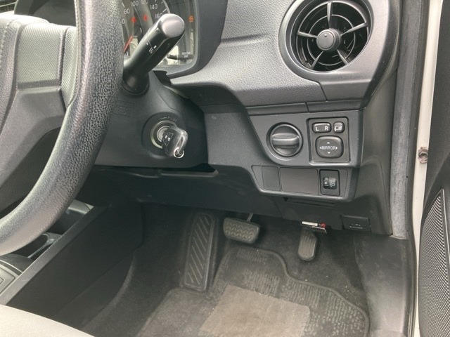 Toyota COROLLA AXIO 2016 7849784-6