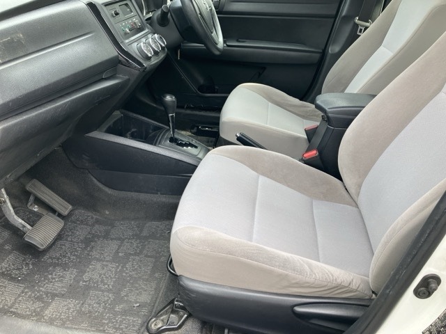 Toyota COROLLA AXIO 2016 7849796-9