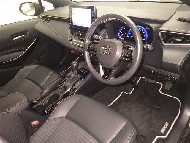 Toyota COROLLA TOURING 2020 7845336-3