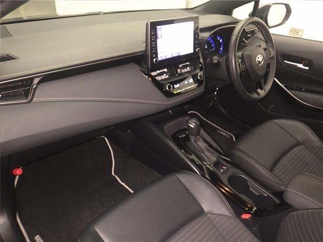 Toyota COROLLA TOURING 2020 7845336-4