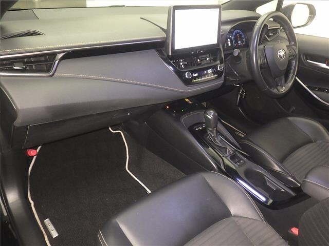 Toyota COROLLA TOURING 2023 7845338-4