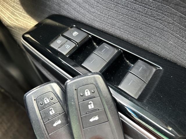 Toyota CROWN 2020 7849981-10