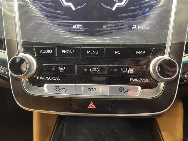 Toyota CROWN 2019 7849989-2