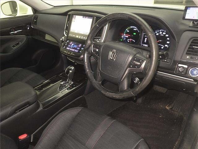 Toyota CROWN 2015 7849993-3