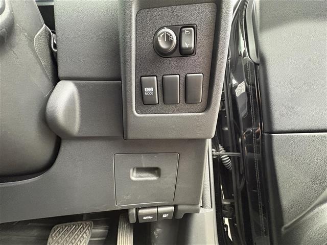 Nissan DUALIS 2012 7847106-12