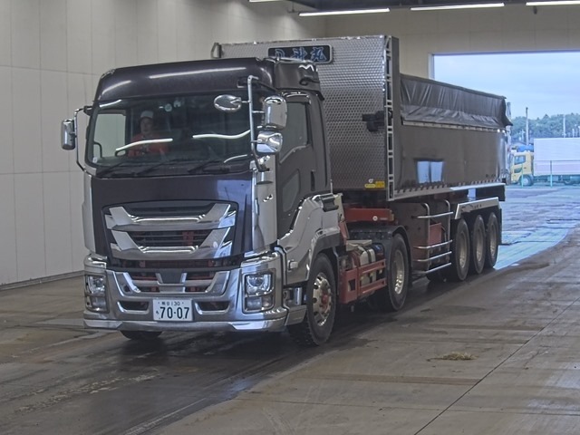 Isuzu GIGA 2018 7845712-0