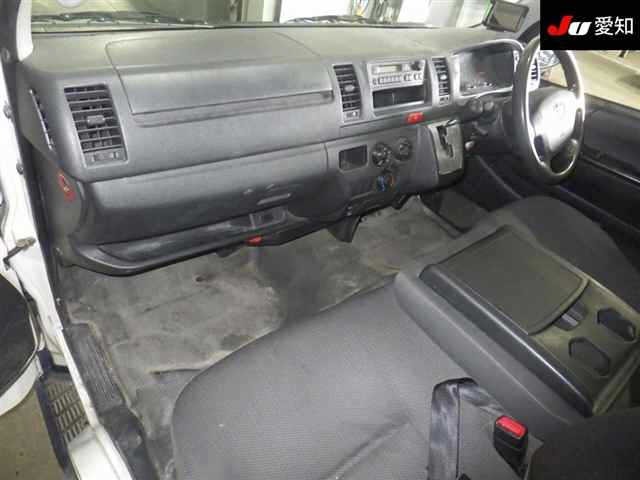 Toyota HIACE VAN 2016 7847257-3