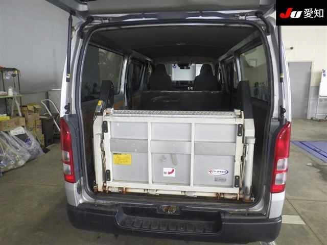 Toyota HIACE VAN 2020 7847258-4