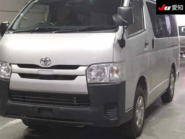 Toyota HIACE VAN 2020 7847258-7