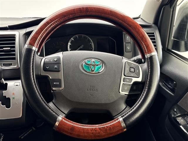Toyota HIACE WAGON 2024 7849207-4