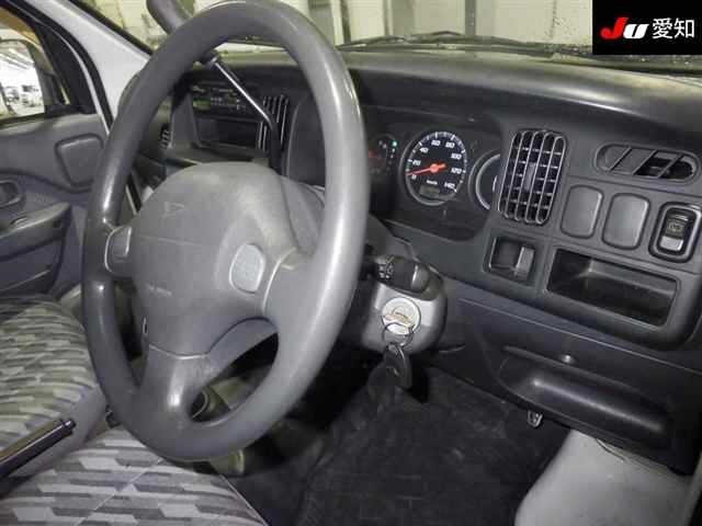 Daihatsu HIJET VAN 2004 7849687-5