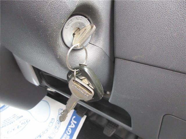Daihatsu HIJET VAN 2015 7849730-7