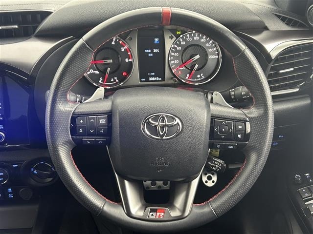 Toyota HILUX 2023 7849861-15