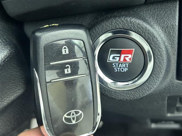 Toyota HILUX 2023 7849861-3
