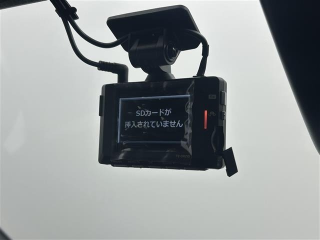 Toyota HILUX 2023 7849861-7