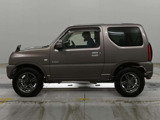 Suzuki JIMNY 2014 7849234-4