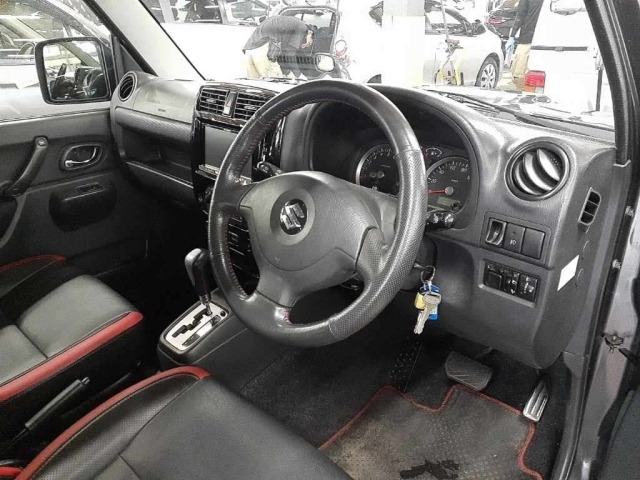 Suzuki JIMNY 2013 7849295-9