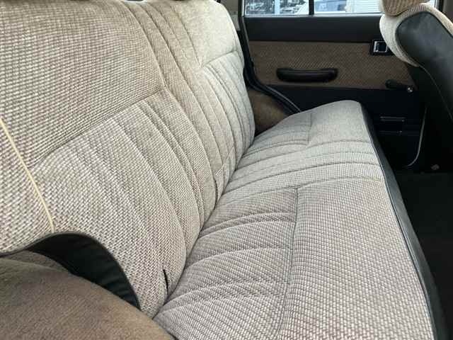 Toyota Land Cruiser FJ 1987 7847394-8