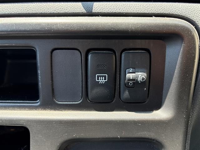 Toyota PIXIS VAN 2013 7845429-1