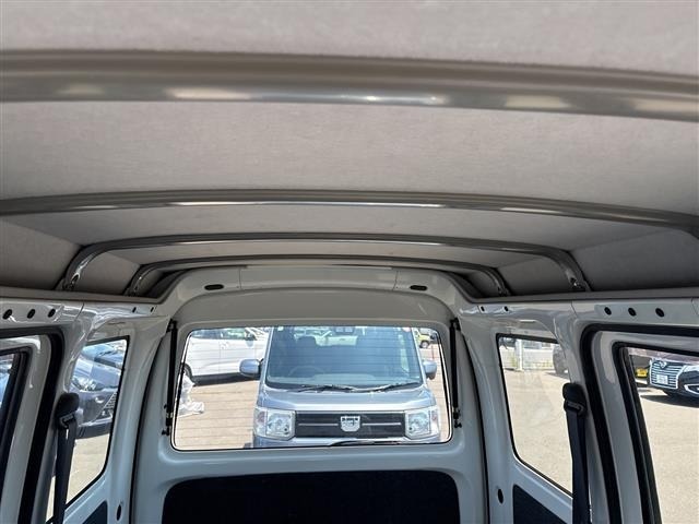 Toyota PIXIS VAN 2013 7845429-9