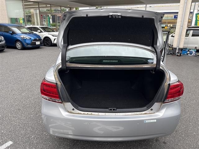 Toyota PREMIO 2017 7847570-10
