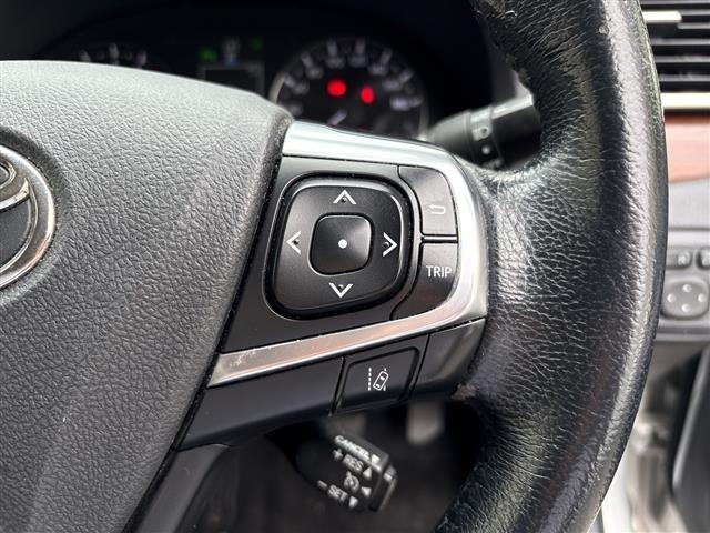 Toyota PREMIO 2017 7847570-4