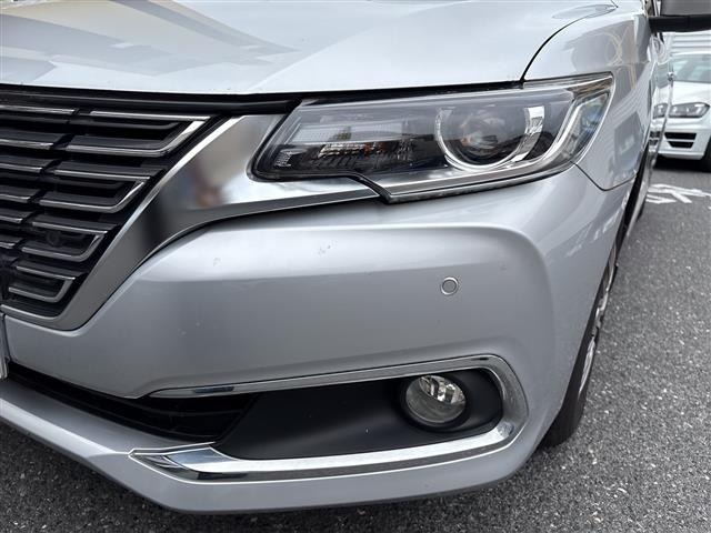 Toyota PREMIO 2017 7847570-7