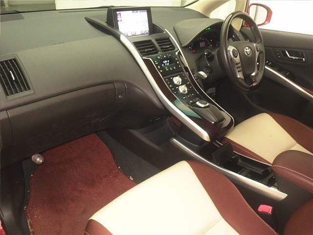 Toyota SAI 2015 7850283-4