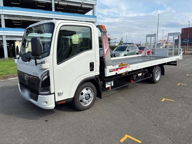 Mazda TITAN 2026 7847986-0