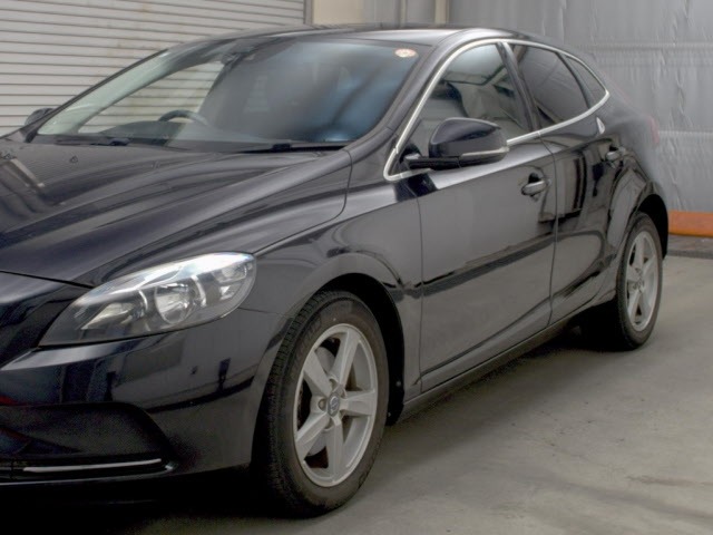 Volvo V40 2015 7847022-4