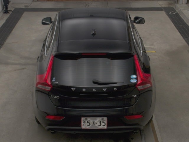 Volvo V40 2015 7847022-7