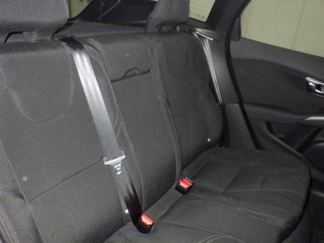 Volvo V40 2015 7847022-8