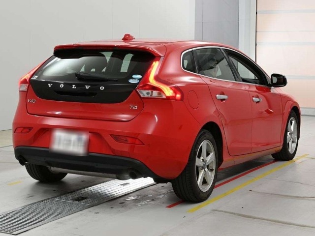 Volvo V40 2013 7847023-1