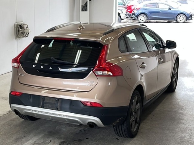 Volvo V40 2014 7847028-1