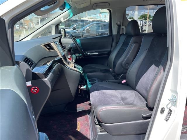 Toyota VELLFIRE 2013 7850210-11