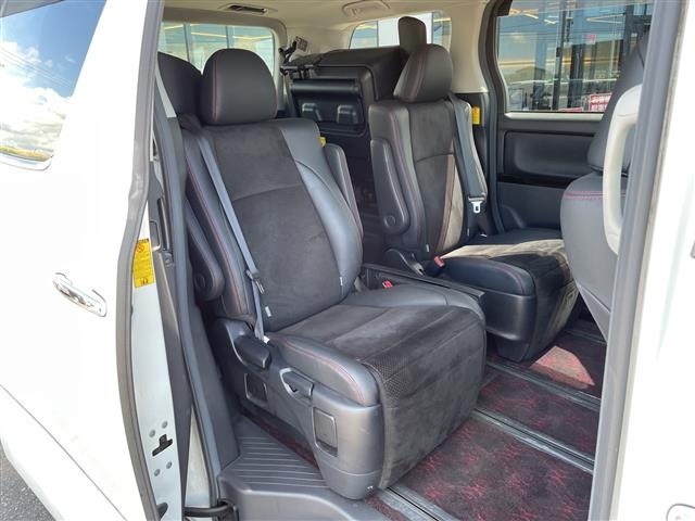 Toyota VELLFIRE 2013 7850210-9