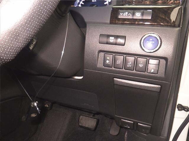 Toyota VELLFIRE 2012 7850302-9