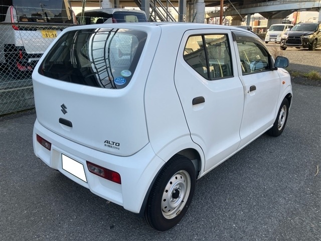 Suzuki ALTO 2016 7854072-9