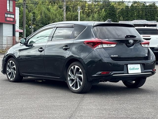 Toyota AURIS 2016 7882085-13