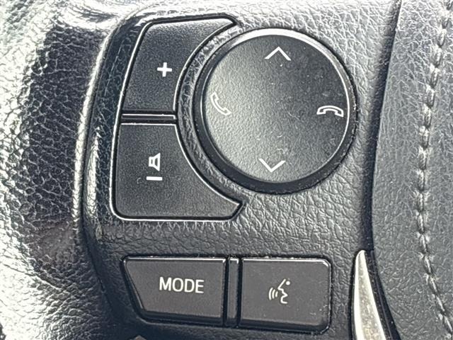 Toyota AURIS 2016 7882085-9