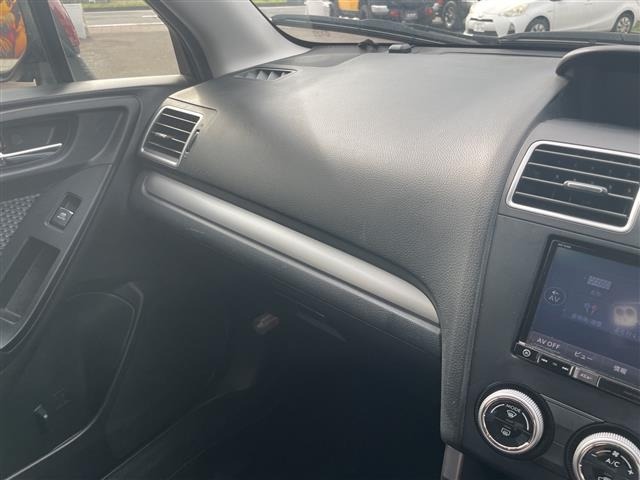 Subaru FORESTER 2017 7852653-11